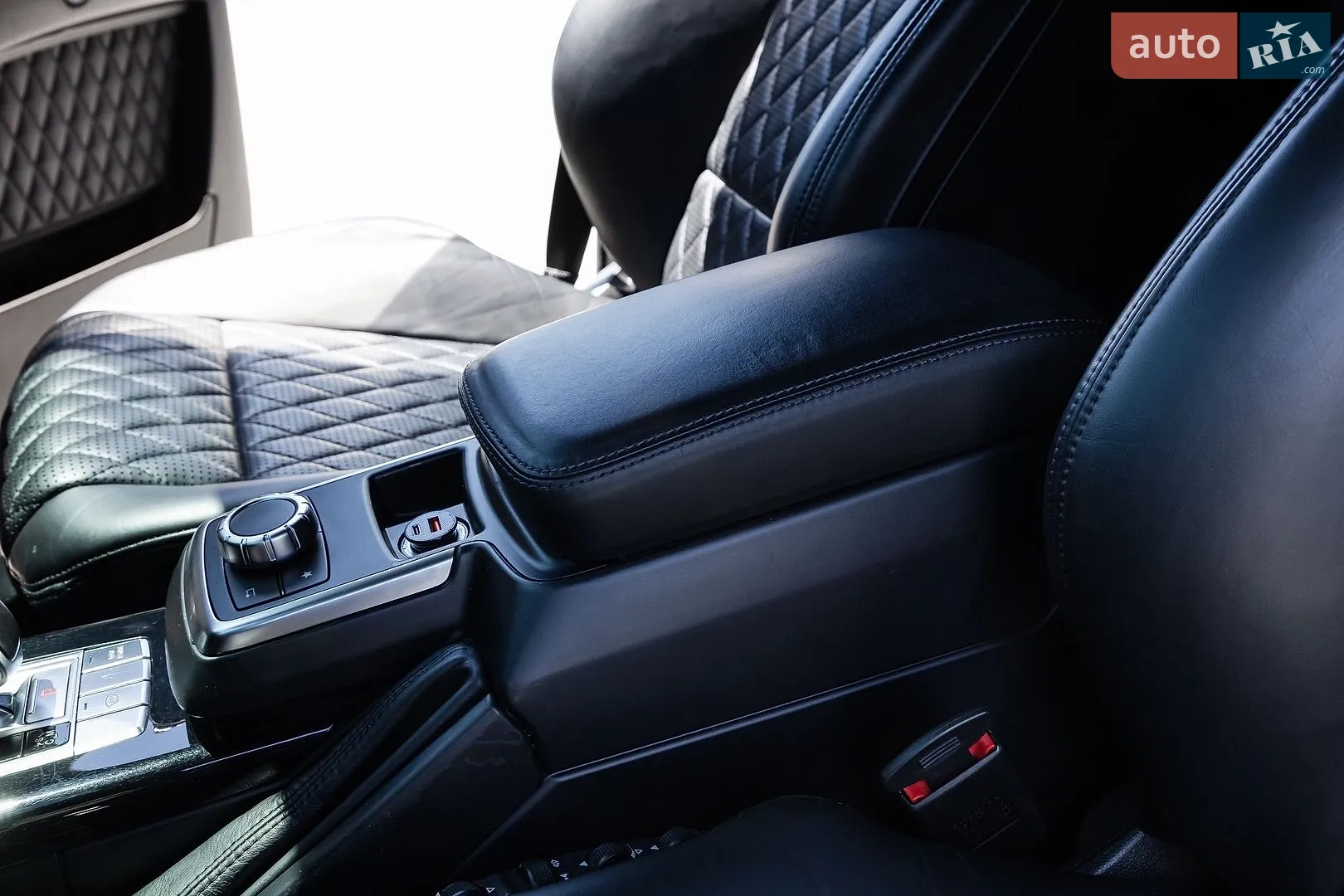 2013 Mercedes-Benz G-klasse - мініатюра 34