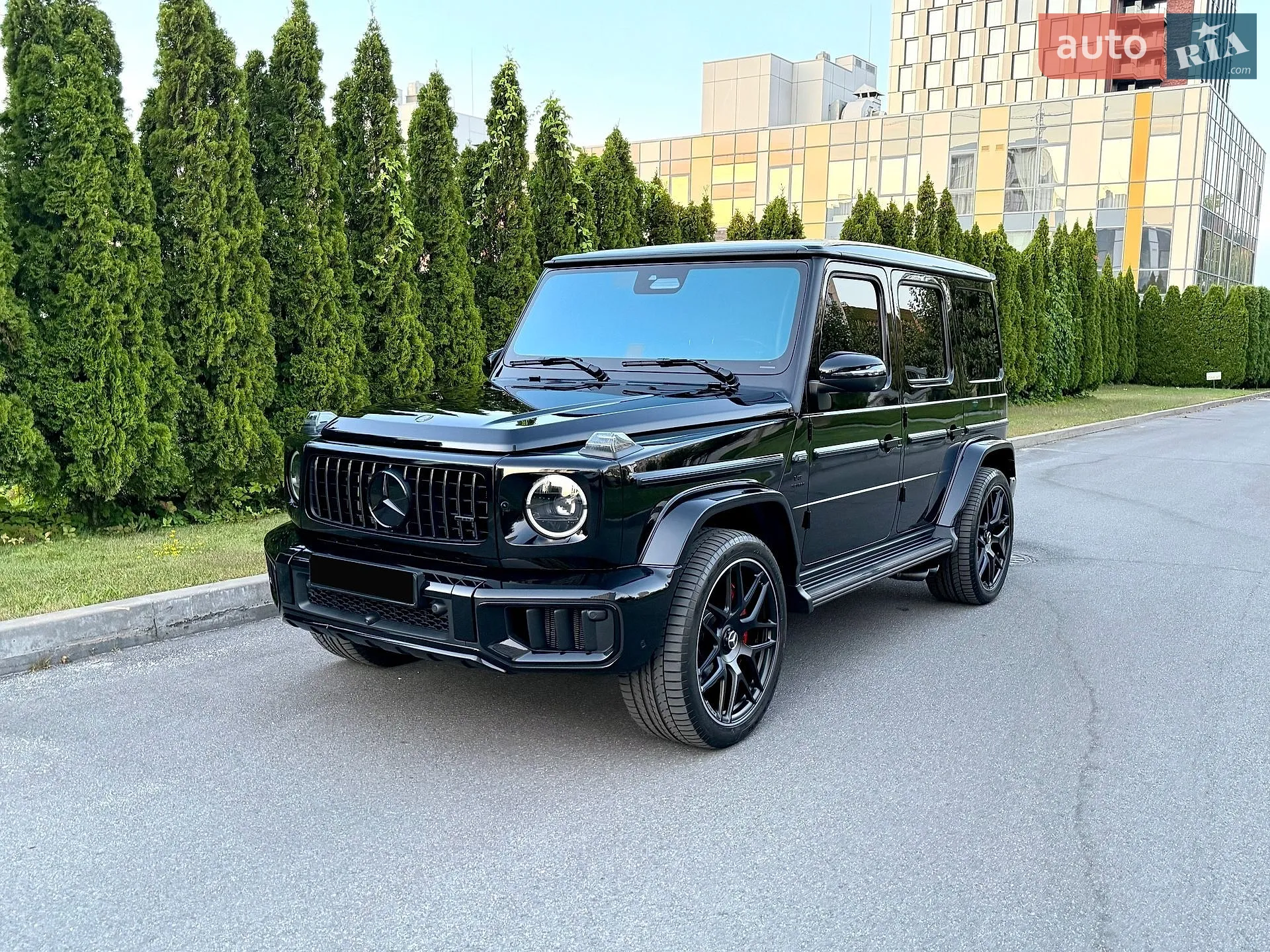 2025 Mercedes-Benz G-klasse - фото 1