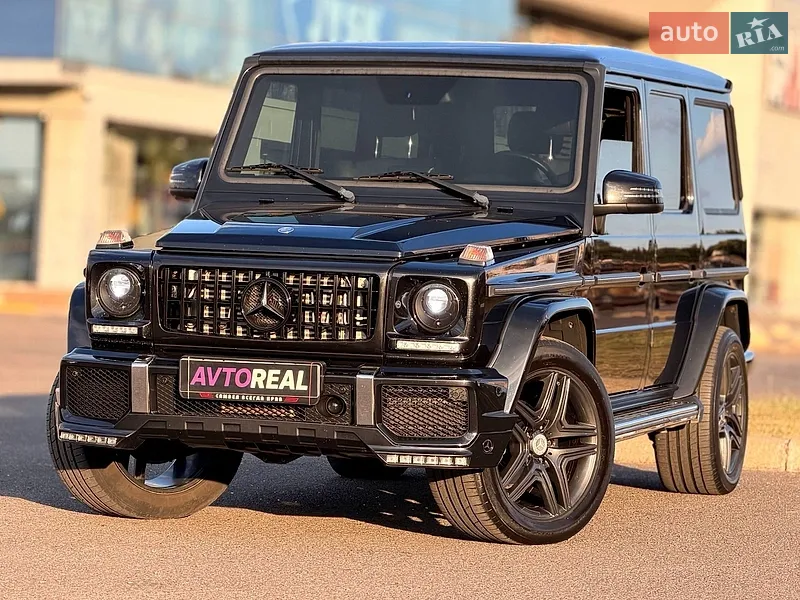 Mercedes-Benz G-Class