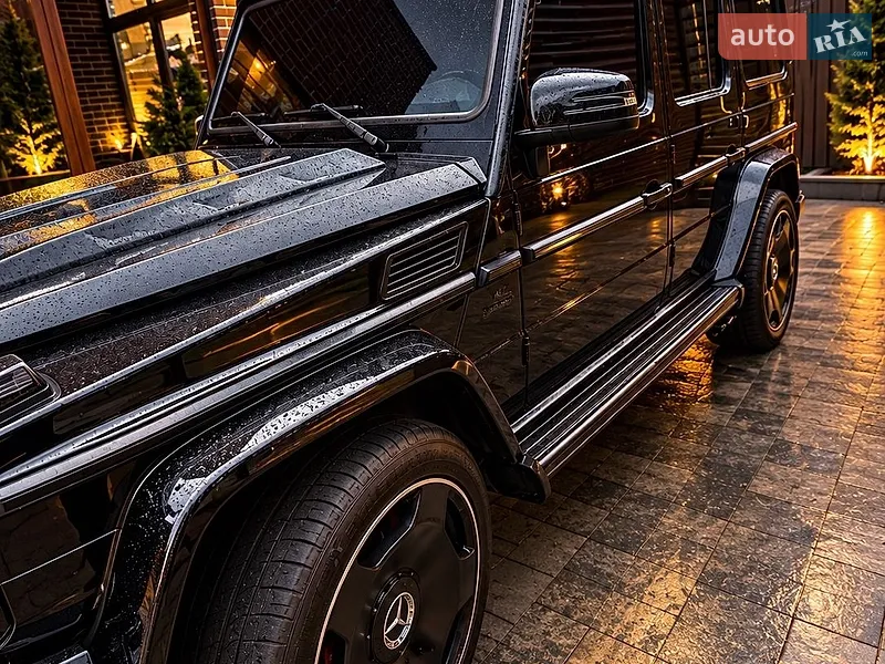 Mercedes-Benz G-Class