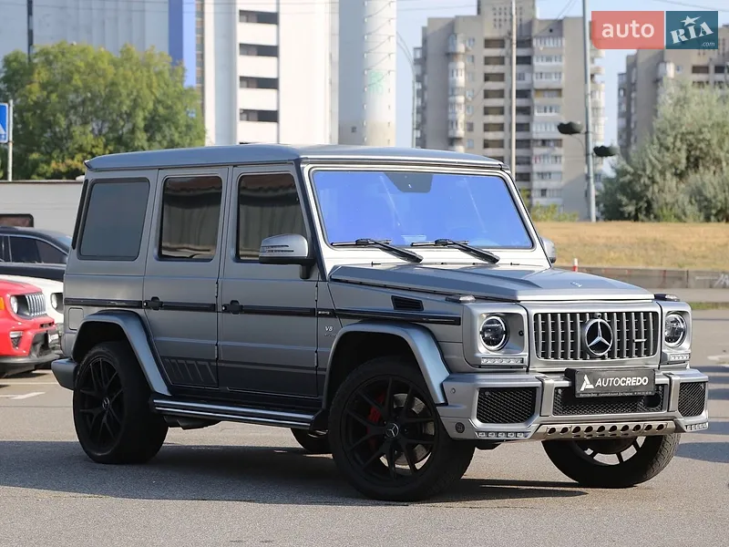 Mercedes-Benz G-Class