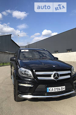 Позашляховик / Кросовер Mercedes-Benz GL 500 2014 в Києві