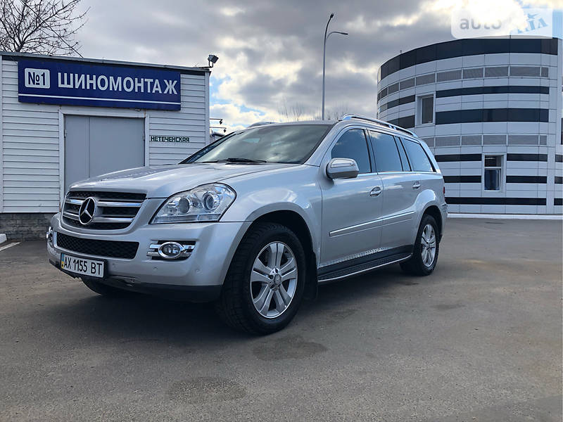 Позашляховик / Кросовер Mercedes-Benz GL-Class 2008 в 