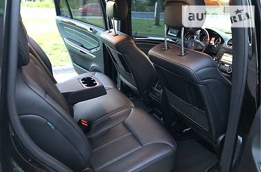 Позашляховик / Кросовер Mercedes-Benz GL-Class 2012 в 