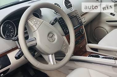 Позашляховик / Кросовер Mercedes-Benz GL-Class 2008 в 