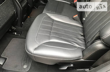 Позашляховик / Кросовер Mercedes-Benz GL-Class 2013 в 