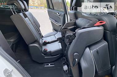Позашляховик / Кросовер Mercedes-Benz GL-Class 2014 в 