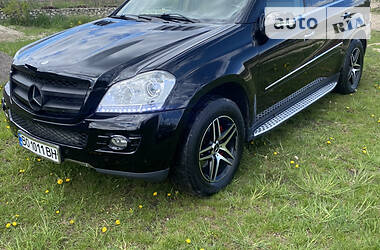 Позашляховик / Кросовер Mercedes-Benz GL-Class 2008 в 