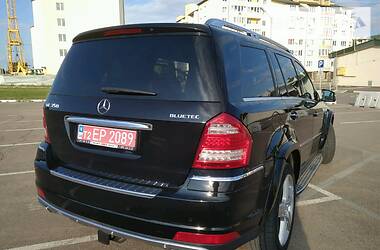 Позашляховик / Кросовер Mercedes-Benz GL-Class 2012 в 