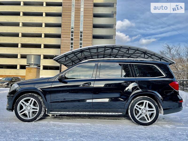 Позашляховик / Кросовер Mercedes-Benz GL-Class 2015 в Києві