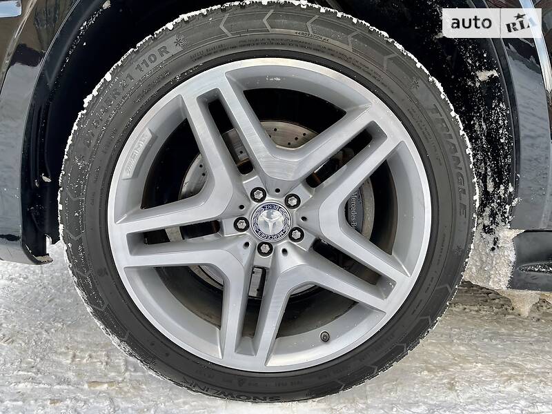 Позашляховик / Кросовер Mercedes-Benz GL-Class 2015 в Києві