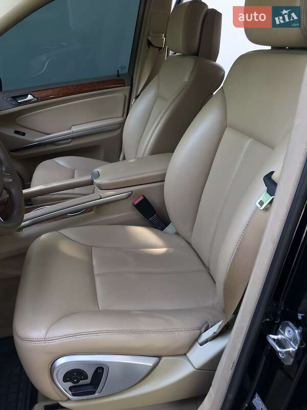 Позашляховик / Кросовер Mercedes-Benz GL-Class 2008 в Сумах