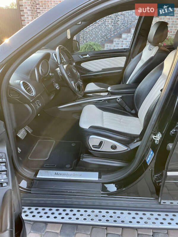 Внедорожник / Кроссовер Mercedes-Benz GL-Class 2012 в Черновцах фото 13 Внедорожник / Кроссовер Mercedes-Benz GL-Class 2012 в Черновцах