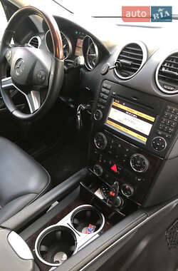 Внедорожник / Кроссовер Mercedes-Benz GL-Class 2011 в 