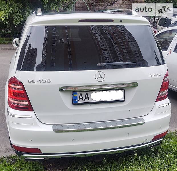 Внедорожник / Кроссовер Mercedes-Benz GL-Class 2010 в Киеве