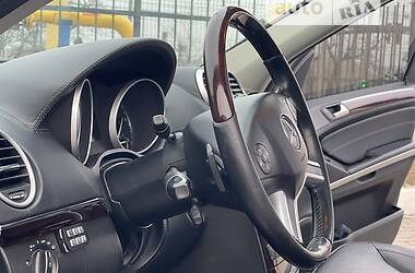Внедорожник / Кроссовер Mercedes-Benz GL-Class 2010 в 