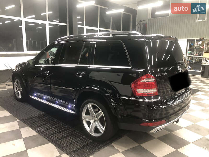 Внедорожник / Кроссовер Mercedes-Benz GL-Class 2011 в Киеве фото 3 Внедорожник / Кроссовер Mercedes-Benz GL-Class 2011 в Киеве