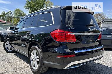 Позашляховик / Кросовер Mercedes-Benz GL-Class 2014 в 