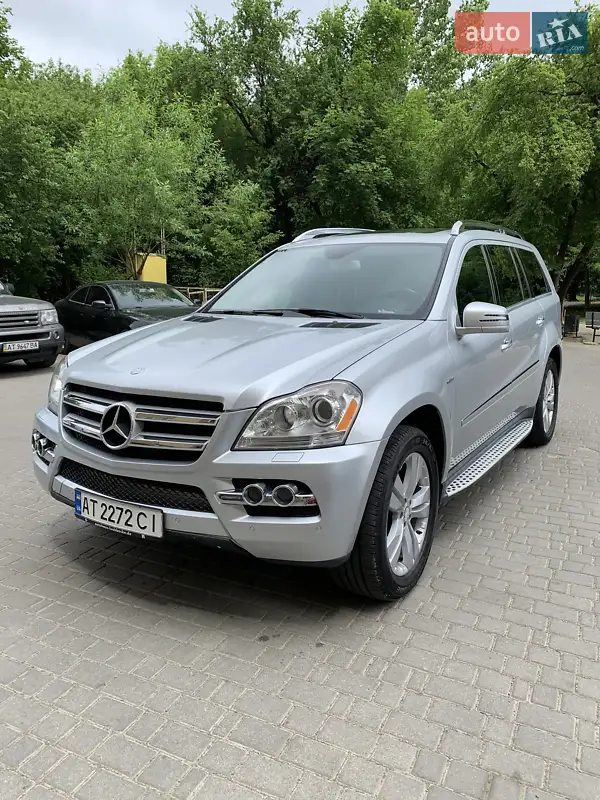Mercedes-Benz GL-Class