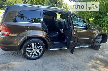 Внедорожник / Кроссовер Mercedes-Benz GL-Class 2011 в 