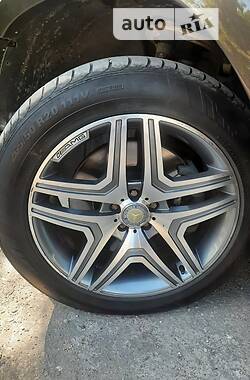 Внедорожник / Кроссовер Mercedes-Benz GL-Class 2011 в 