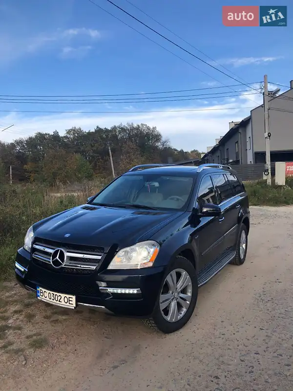 Mercedes-Benz GL-Class