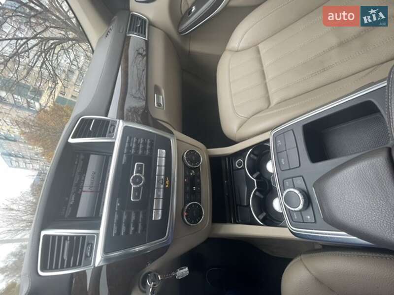 Внедорожник / Кроссовер Mercedes-Benz GL-Class 2013 в Днепре фото 13 Внедорожник / Кроссовер Mercedes-Benz GL-Class 2013 в Днепре