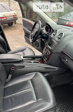 Позашляховик / Кросовер Mercedes-Benz GL-Class 2008 в 