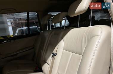 Позашляховик / Кросовер Mercedes-Benz GL-Class 2009 в 