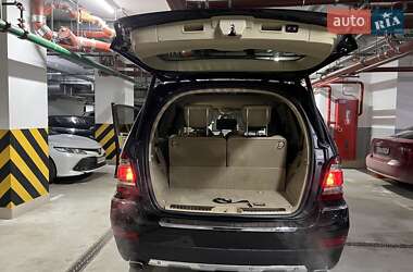 Позашляховик / Кросовер Mercedes-Benz GL-Class 2009 в 