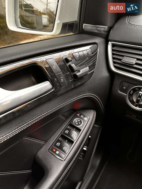 Позашляховик / Кросовер Mercedes-Benz GL-Class 2013 в Одесі