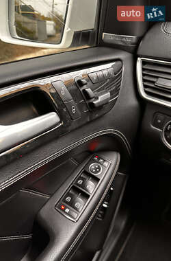 Внедорожник / Кроссовер Mercedes-Benz GL-Class 2013 в 