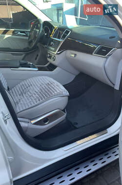 Внедорожник / Кроссовер Mercedes-Benz GL-Class 2013 в 