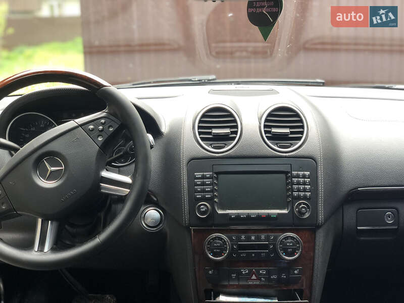 Внедорожник / Кроссовер Mercedes-Benz GL-Class 2006 в Тячеве
