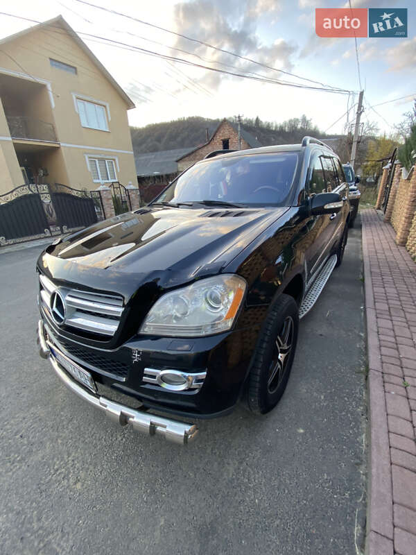 Внедорожник / Кроссовер Mercedes-Benz GL-Class 2007 в Тячеве