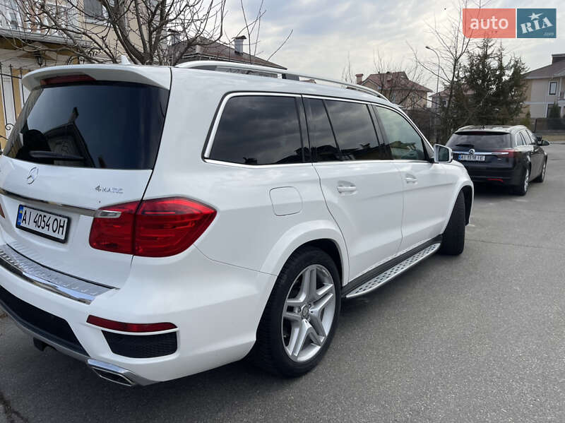 Позашляховик / Кросовер Mercedes-Benz GL-Class 2015 в Броварах