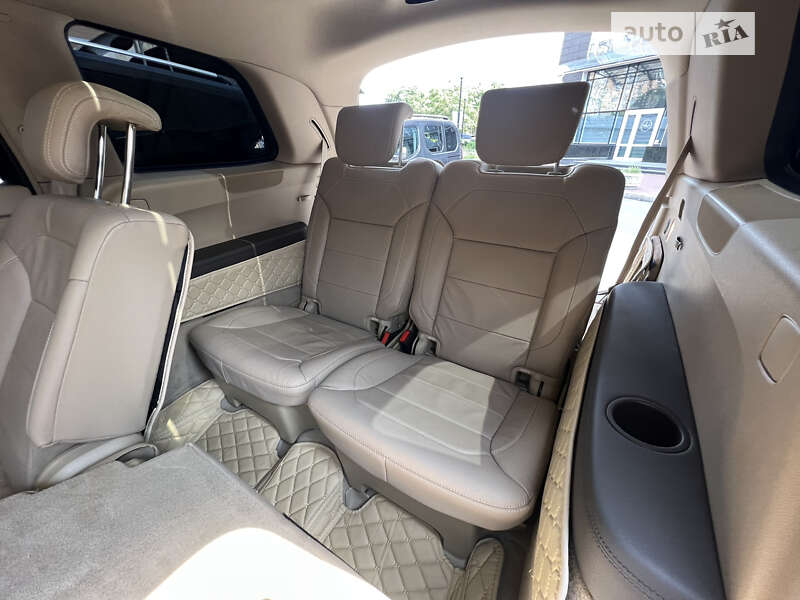 Позашляховик / Кросовер Mercedes-Benz GL-Class 2014 в Києві