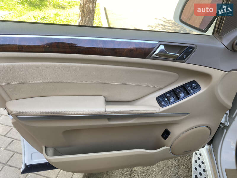 Позашляховик / Кросовер Mercedes-Benz GL-Class 2011 в Івано-Франківську