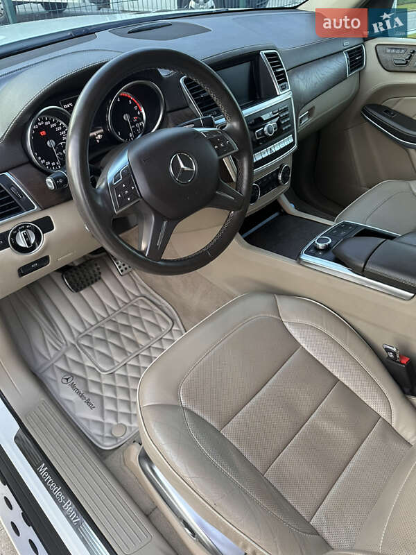 Внедорожник / Кроссовер Mercedes-Benz GL-Class 2013 в Трускавце фото 70 Внедорожник / Кроссовер Mercedes-Benz GL-Class 2013 в Трускавце