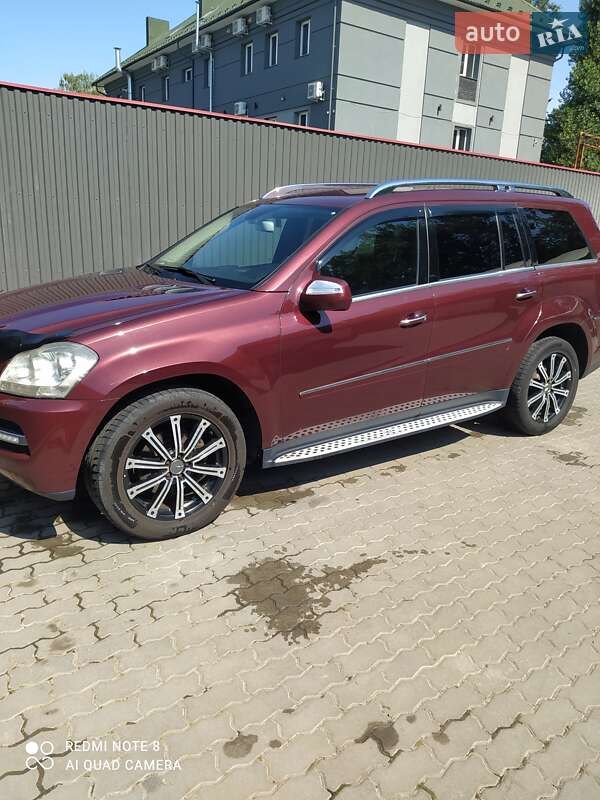 Внедорожник / Кроссовер Mercedes-Benz GL-Class 2009 в Черновцах