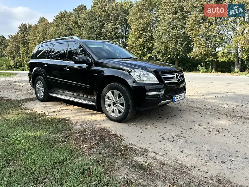 Mercedes-Benz GL-Class