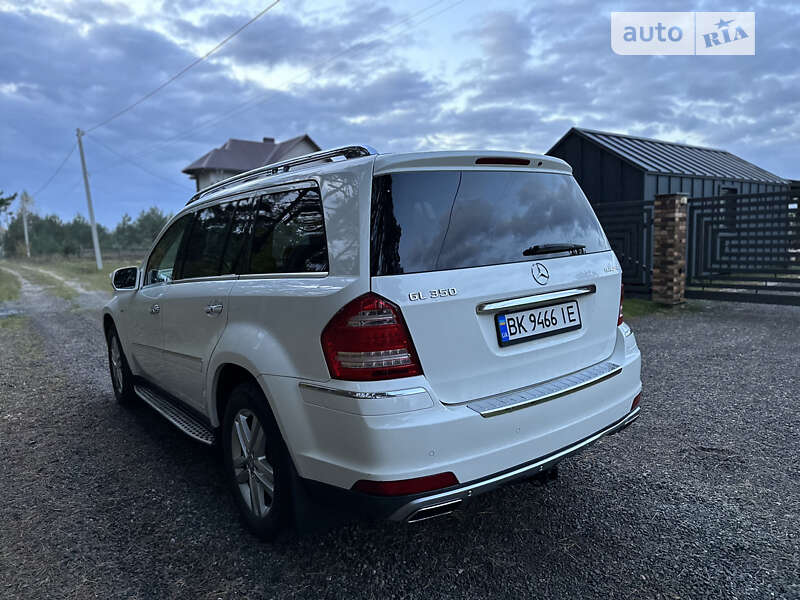 Внедорожник / Кроссовер Mercedes-Benz GL-Class 2010 в Костополе фото 6 Внедорожник / Кроссовер Mercedes-Benz GL-Class 2010 в Костополе