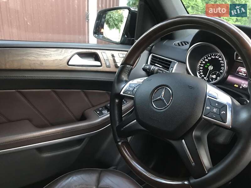 Позашляховик / Кросовер Mercedes-Benz GL-Class 2014 в Обухові