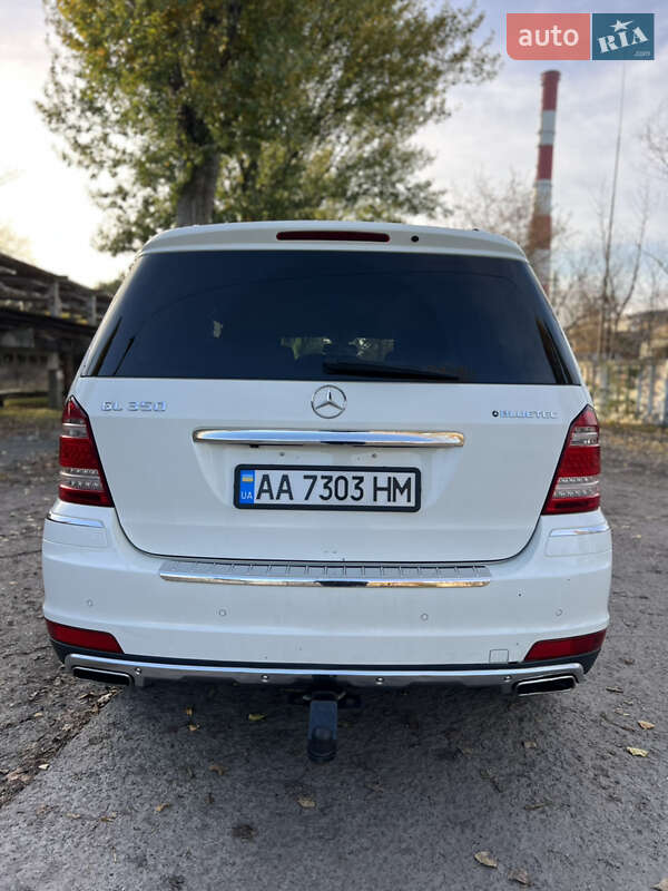 Внедорожник / Кроссовер Mercedes-Benz GL-Class 2012 в Киеве