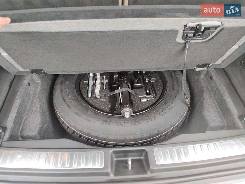 Позашляховик / Кросовер Mercedes-Benz GL-Class 2014 в Львові