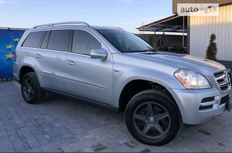 Внедорожник / Кроссовер Mercedes-Benz GL-Class 2011 в 
