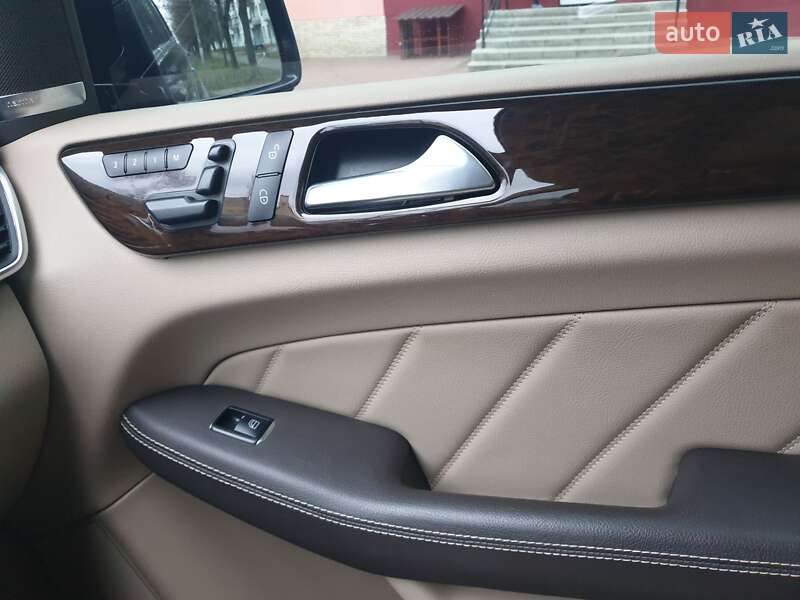 Позашляховик / Кросовер Mercedes-Benz GL-Class 2014 в Шостці