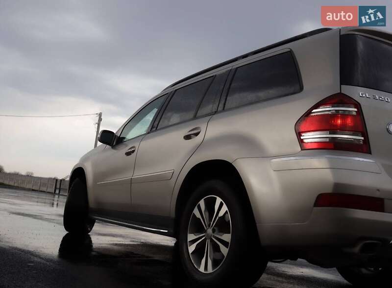 Внедорожник / Кроссовер Mercedes-Benz GL-Class 2007 в Киеве