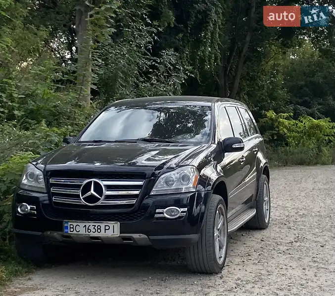 Mercedes-Benz GL-Class