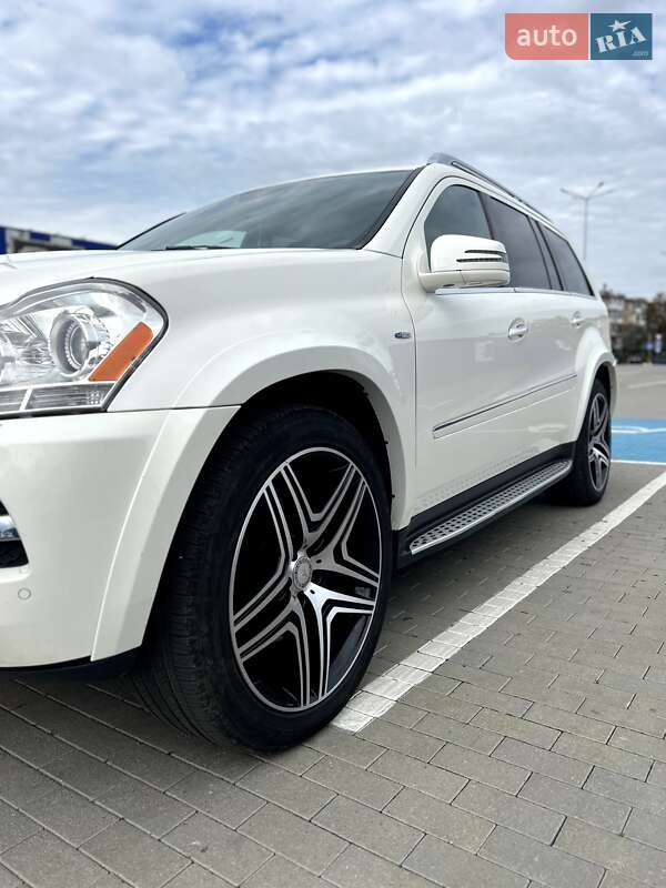 Mercedes-Benz GL-Class 2012